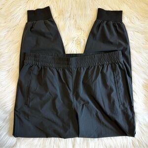 NWT Banana Republic Charcoal Joggers Size Large